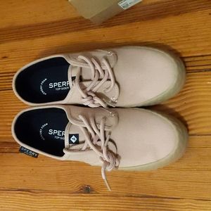 Sperry pier buoy sneaker in rose dust, women's size 7